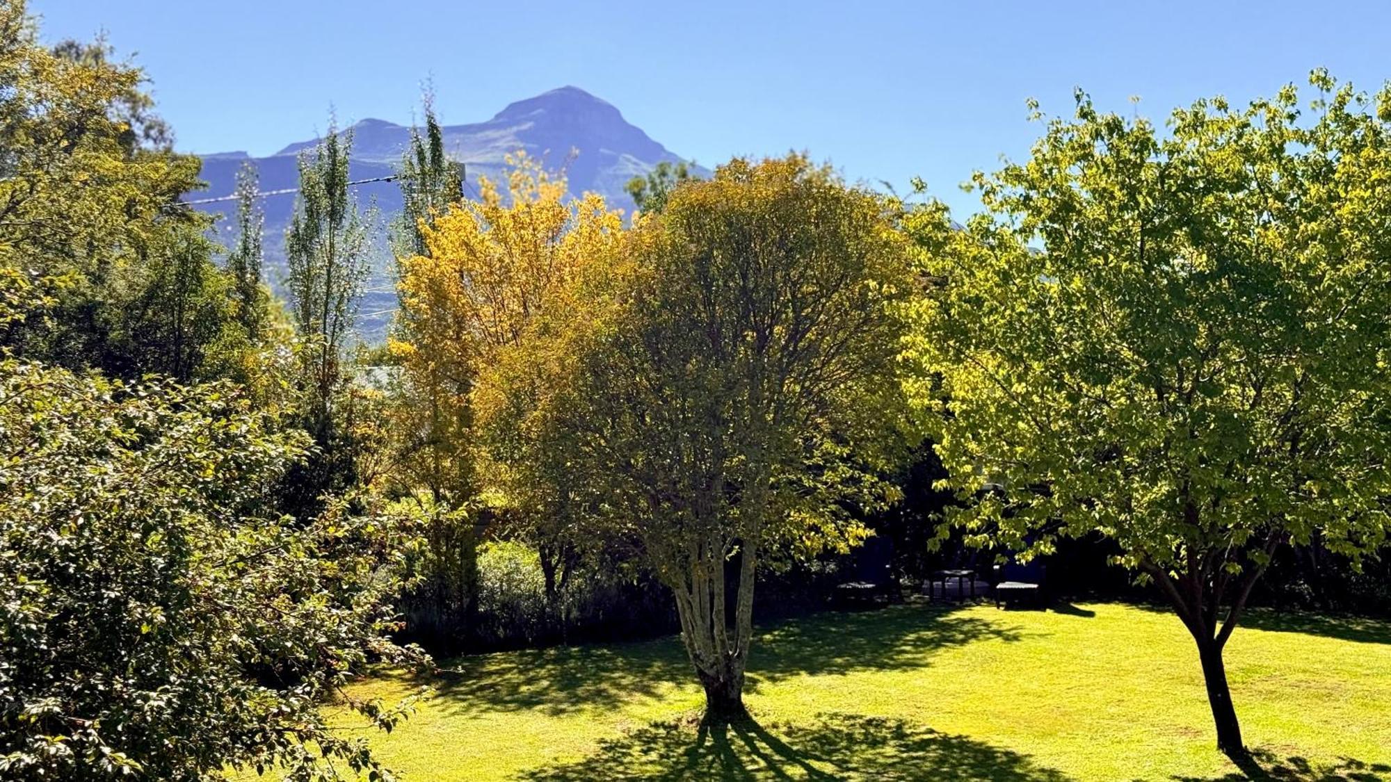 727 Church Clarens Buitenkant foto